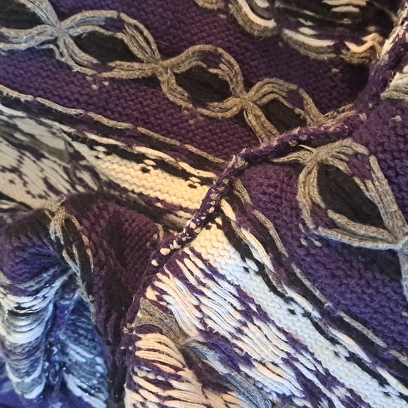 Vintage sweater size small - Picture 13 of 13